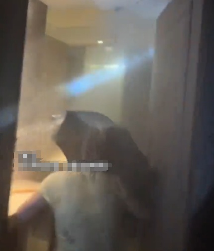 红股网 客人在酒店一个操作，收到16万元＂天价账单＂！千万别乱动